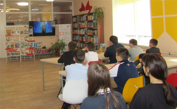 Литературный портрет «Многоликий М. Шолохов» Литературный портрет «Многоликий М. Шолохов»