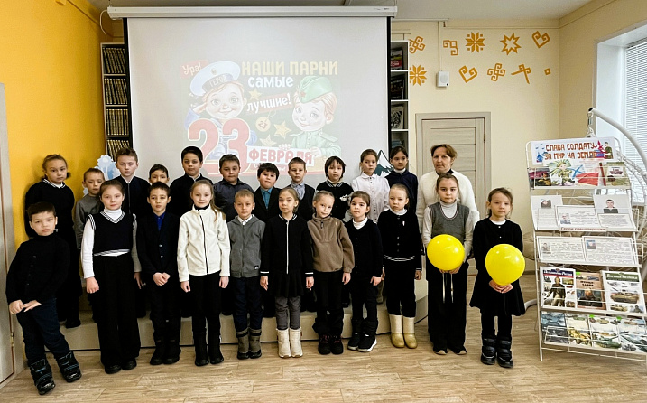 Патриотический час  «Отчизне служат настоящие мужчины».